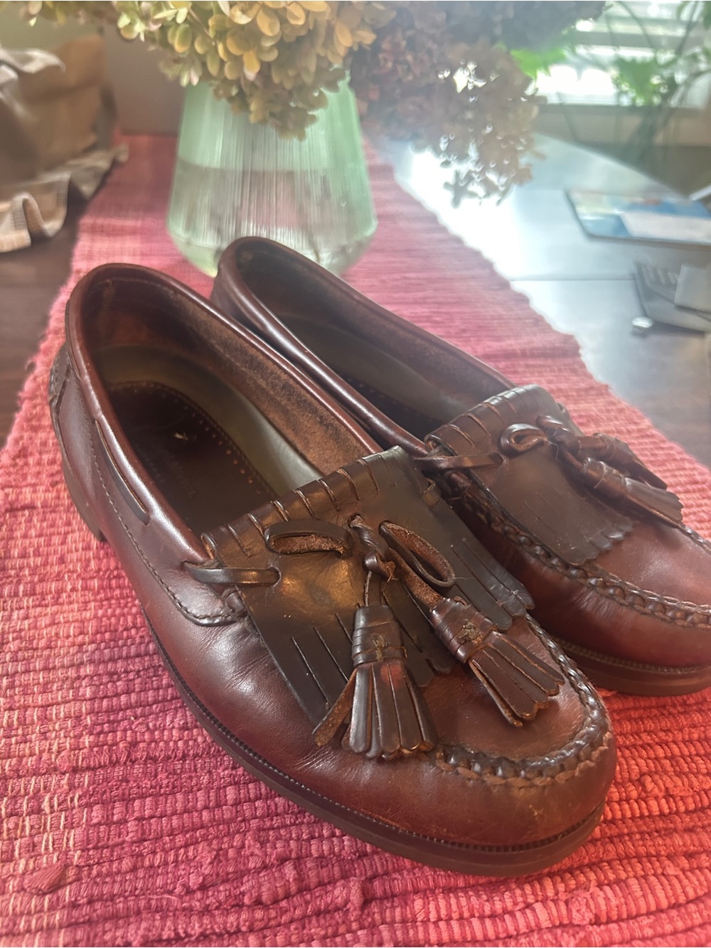 Johnston & Murphy Chestnut Brown Leather Tassel Kiltie Loafers